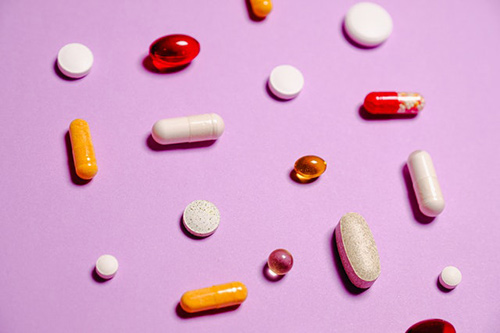 Vitamins Vitamins and Supplements