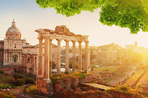 Roman Ruins Forum - Roman ruins in Rome, Italy