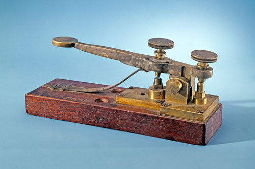 telegraph Picture of an antique telegraph