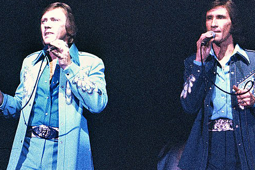righteous Picture of the Righteous Brothers performing